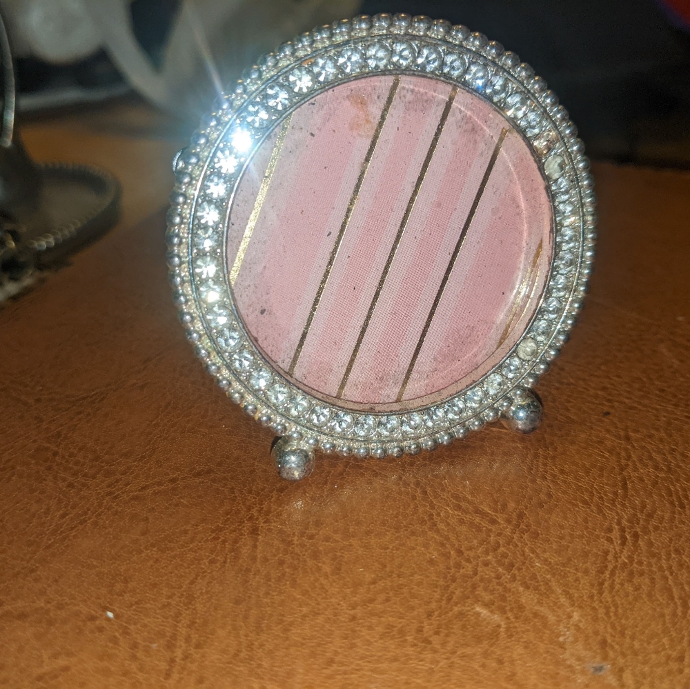 More - Picture 10 of 16